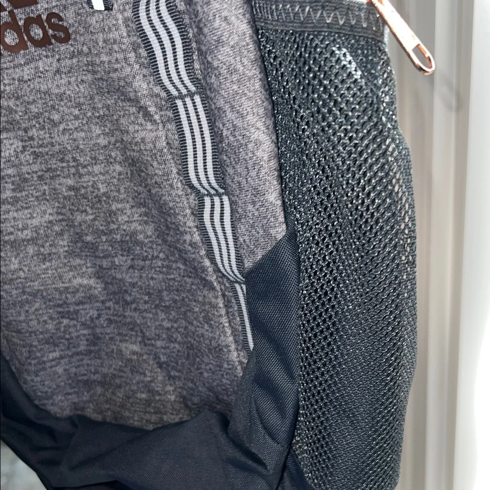 Adidas backpack full size - Picture 10 of 11